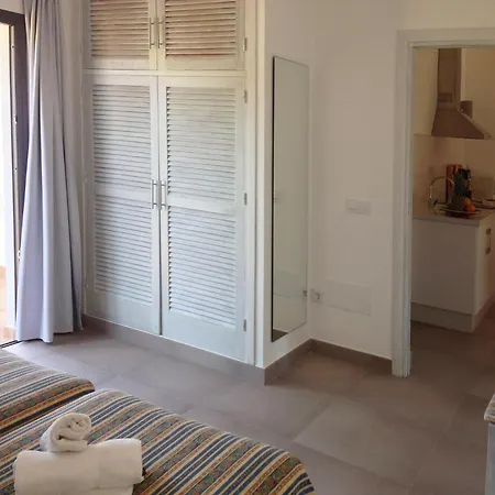 Apartaments Blau Mar Playa de Migjorn Exterior foto